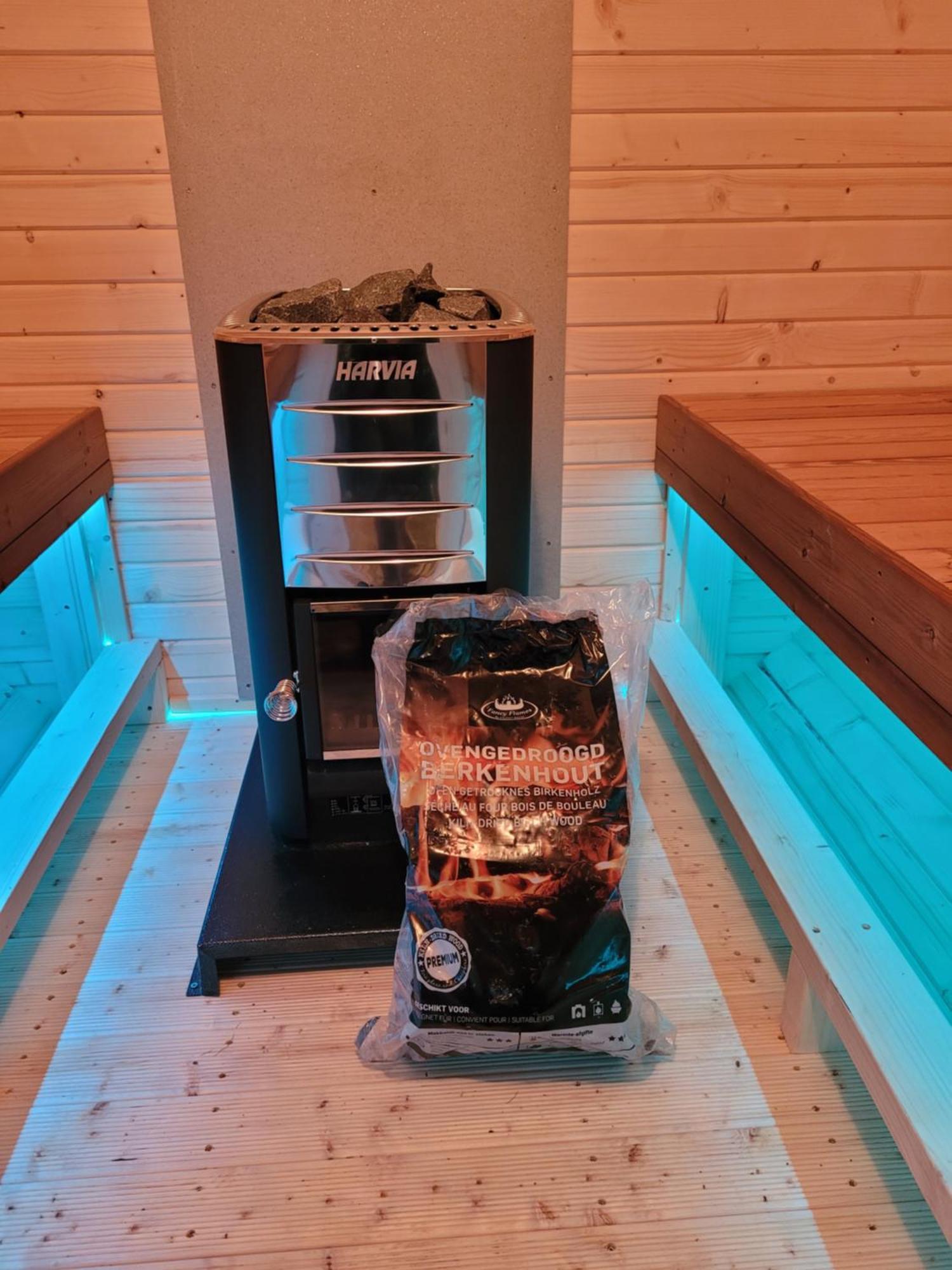 Tiny Zen House In Heinkenszand With Private Sauna, Airco, Outdoor Swimming Pool, Wifi And 2 Bedrooms Exterior foto